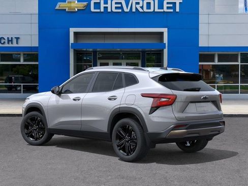 New 2026 Chevrolet Trax ACTIV FWD image 3