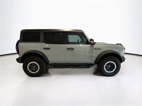 Used 2023 Ford Bronco Badlands w/ Sasquatch Package image 7