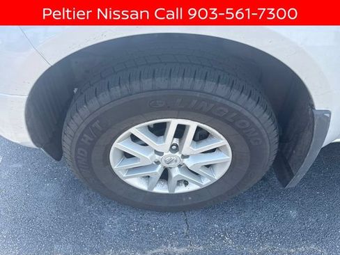 Certified 2017 Nissan Frontier SV AWD/4WD image 9