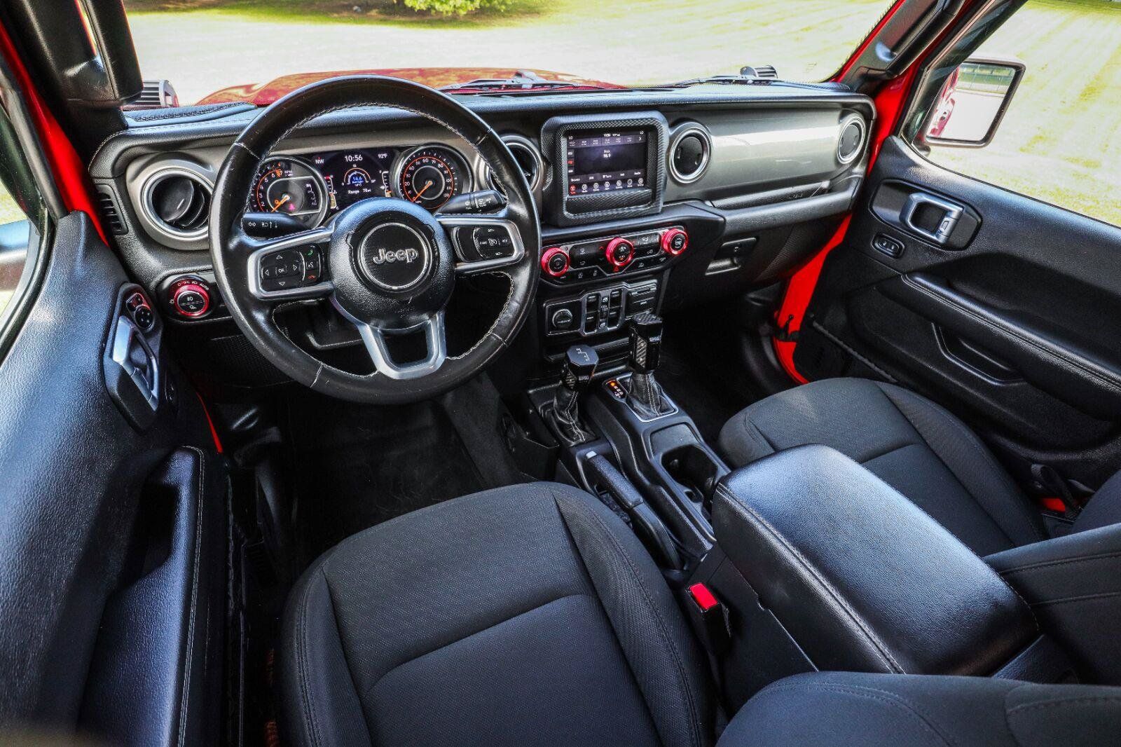 Used 2021 Jeep Gladiator Overland AWD/4WD image 23