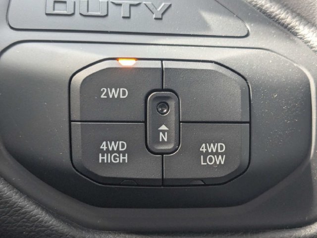 New 2026 RAM 3500 Big Horn AWD/4WD image 34