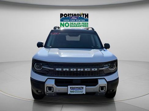 Used 2025 Ford Bronco Sport Badlands AWD/4WD image 9