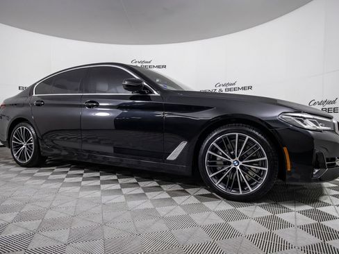 Used 2023 BMW 530i w/ Premium Package RWD image 2