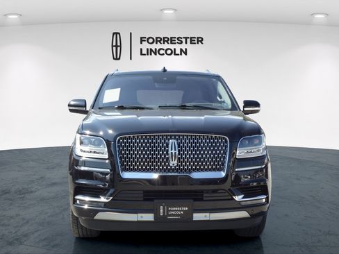 Used 2019 Lincoln Navigator Reserve AWD/4WD image 8
