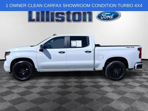 Used 2023 Chevrolet Silverado 1500 Custom AWD/4WD image 7