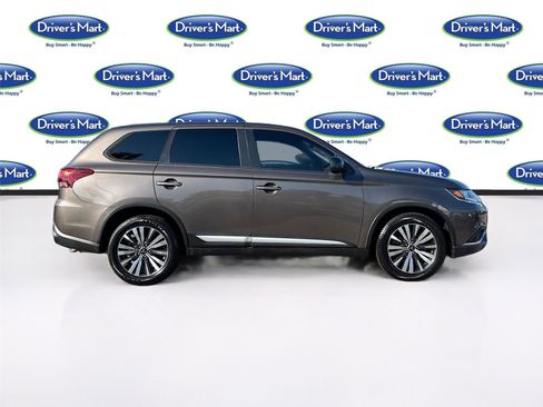 Used 2020 Mitsubishi Outlander ES image 9