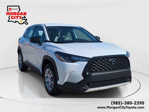 Used 2024 Toyota Corolla Cross L FWD image 1