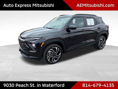 Used 2024 Chevrolet TrailBlazer RS AWD/4WD image 3