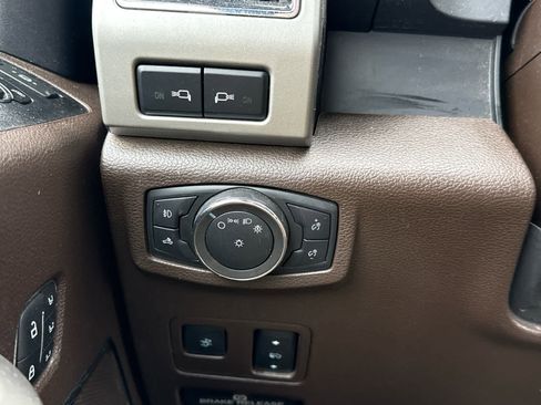 Used 2022 Ford F350 King Ranch w/ King Ranch Ultimate Package image 13