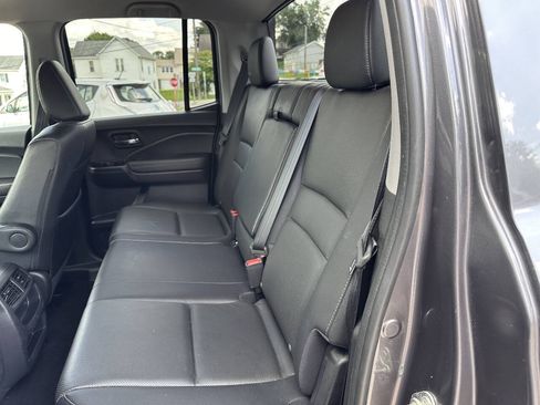 Used 2017 Honda Ridgeline RTL image 6