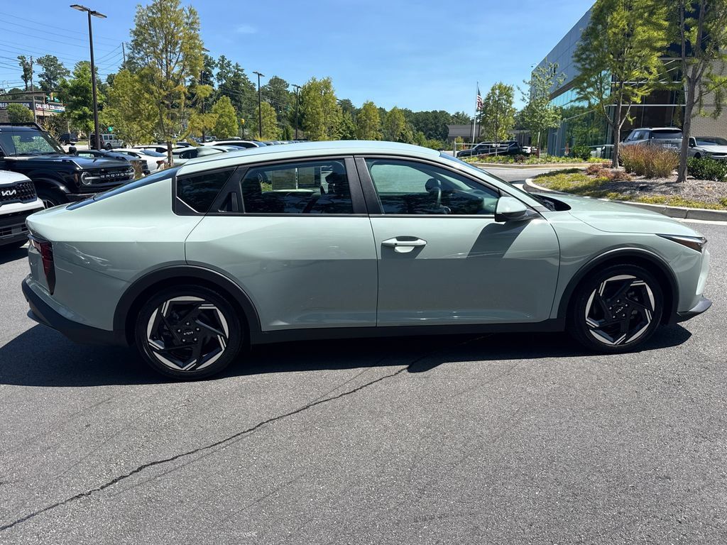 Used 2025 Kia K4 EX FWD image 8