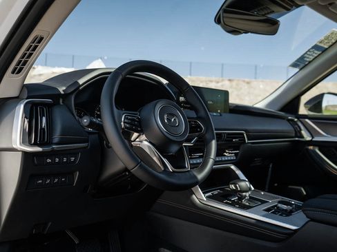 New 2026 MAZDA CX-70 3.3 Turbo w/ Preferred Package AWD/4WD image 19