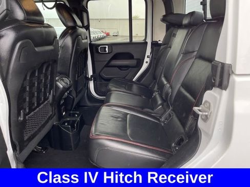 Used 2020 Jeep Gladiator Rubicon w/ Advanced Safety Group AWD/4WD image 21