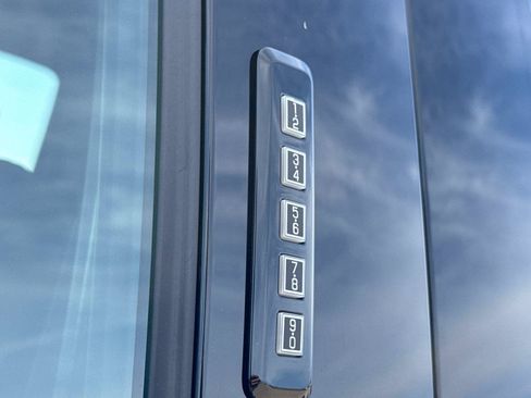 Used 2024 Ford F150 Lariat w/ Equipment Group 502A High AWD/4WD image 10