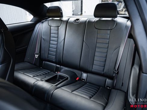 Used 2024 BMW M2 w/ Lighting Package image 29