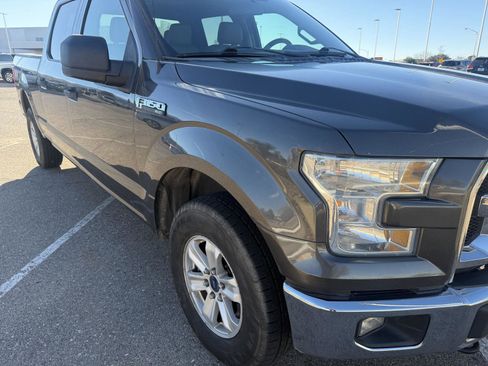 Used 2015 Ford F150 XLT w/ Trailer Tow Package image 9