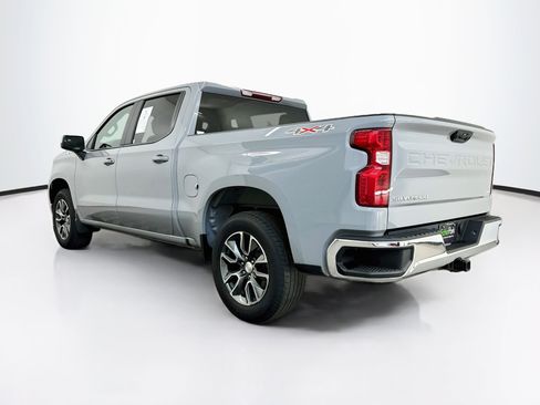 Used 2024 Chevrolet Silverado 1500 LT AWD/4WD image 5