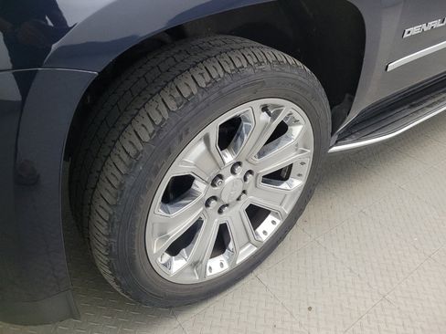 Used 2017 GMC Yukon Denali AWD/4WD image 31