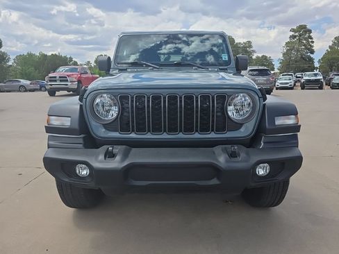 Used 2024 Jeep Wrangler Unlimited Sport AWD/4WD image 9
