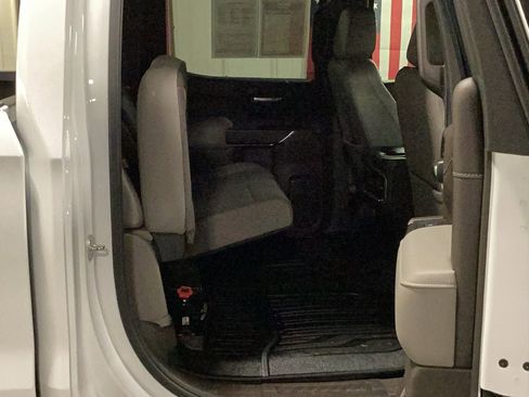 Used 2022 GMC Sierra 1500 SLT w/ SLT Premium Plus Package image 19