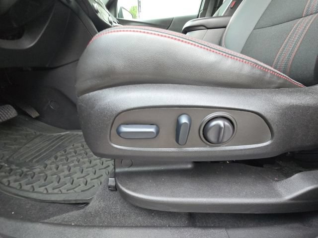 Certified 2022 Chevrolet Equinox RS w/ LPO, Floor Liner Package FWD image 22
