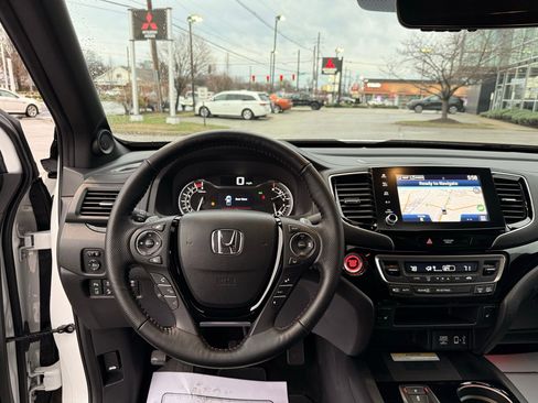 Used 2023 Honda Ridgeline Black Edition image 53