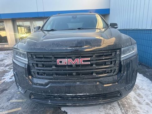 Used 2022 GMC Acadia SLE w/ Driver Convenience Package image 9