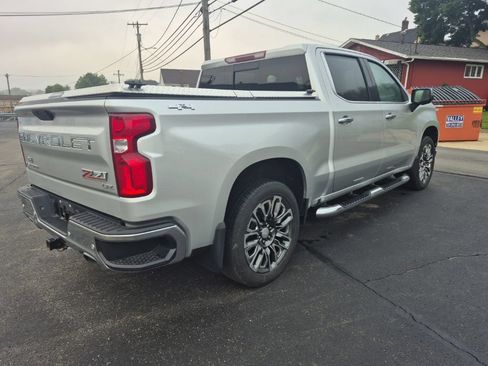 Used 2020 Chevrolet Silverado 1500 LTZ AWD/4WD image 7
