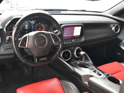 Used 2020 Chevrolet Camaro SS image 34