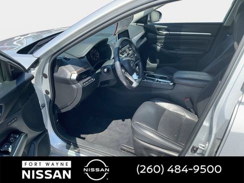 Used 2021 Nissan Altima 2.5 Platinum AWD/4WD image 12