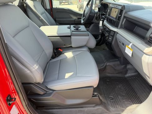 New 2026 Ford F250 XL w/ XL Chrome Package RWD image 12