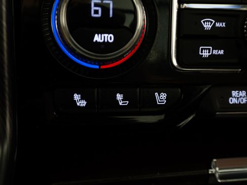 Used 2023 GMC Yukon Denali Ultimate AWD/4WD image 26