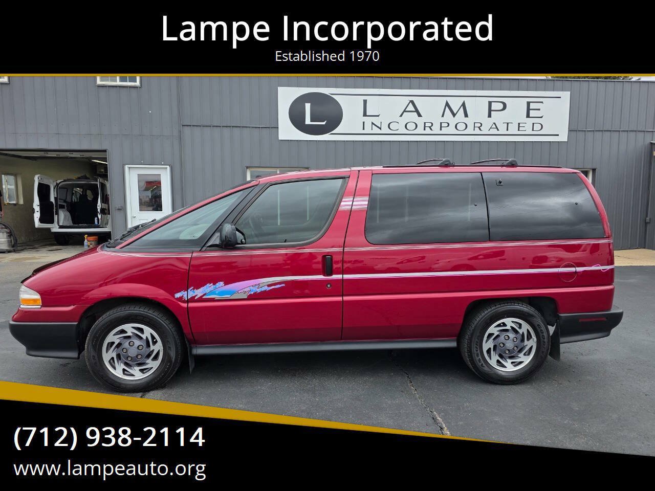 Used 1995 Chevrolet Lumina APV FWD image 1