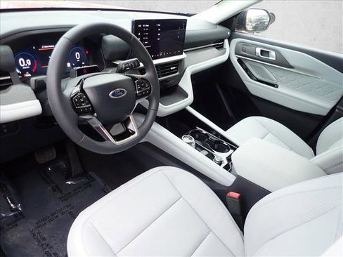 New 2026 Ford Explorer Platinum w/ LUX Leather Package image 12