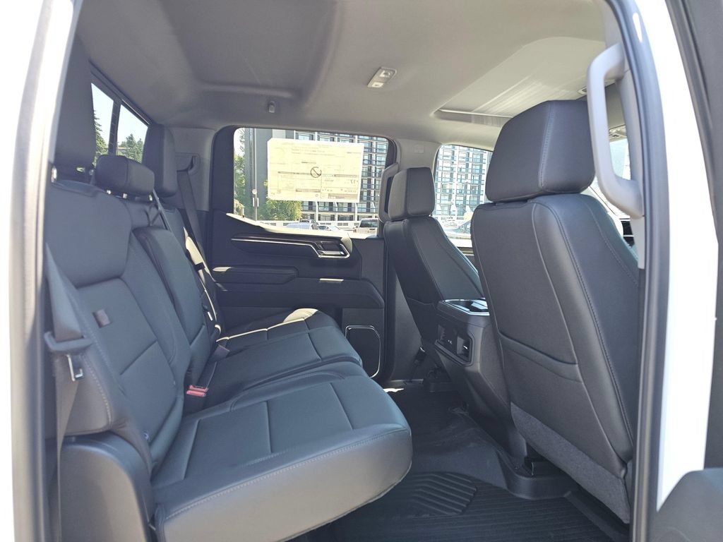 New 2026 Chevrolet Silverado 1500 LT Trail Boss w/ LT Trail Boss Premium Package AWD/4WD image 14