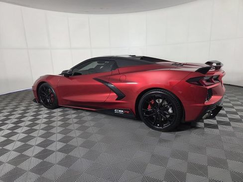 Used 2023 Chevrolet Corvette Stingray Preferred Conv w/ Z51 Performance Package RWD image 8