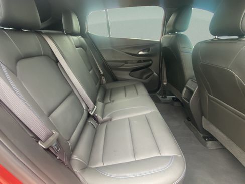 Used 2024 Buick Envista Sport Touring w/ Convenience I Package FWD image 24
