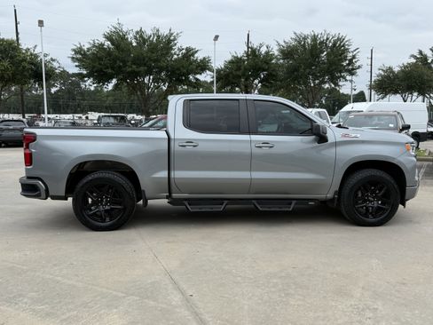 Used 2023 Chevrolet Silverado 1500 RST w/ Z71 Off-Road Package AWD/4WD image 3