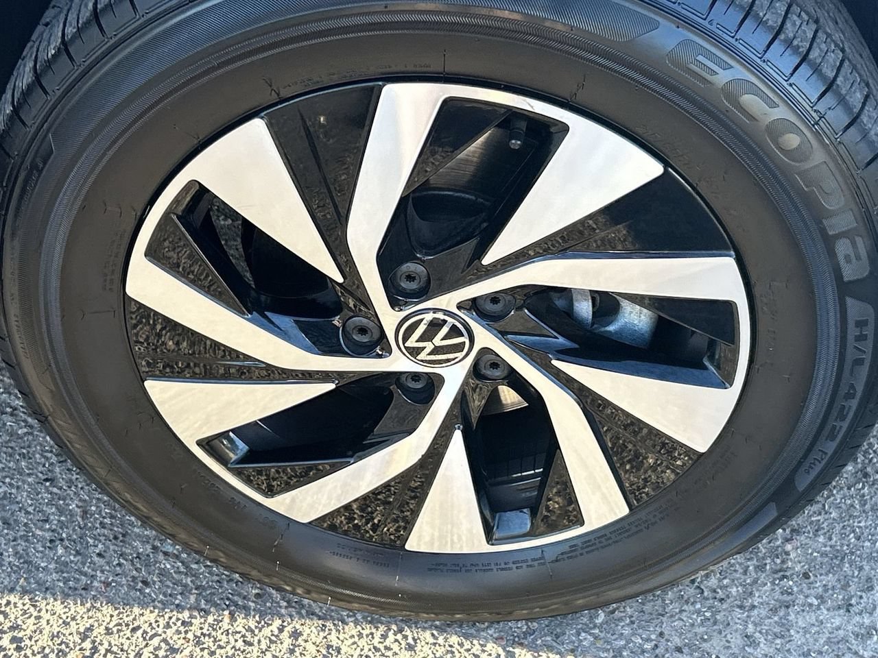 Certified 2026 Volkswagen Tiguan S FWD image 7