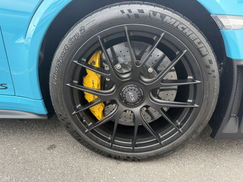 Used 2018 Porsche 911 GT2 RS image 12