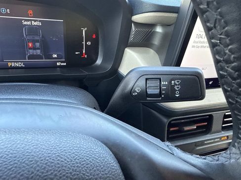 Used 2025 Ford Maverick Lariat w/ 4K Tow Package AWD/4WD image 38