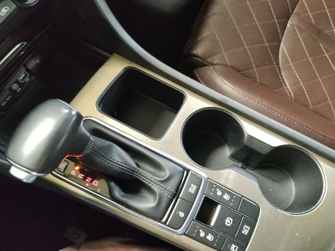 Used 2017 Kia Optima SX image 26