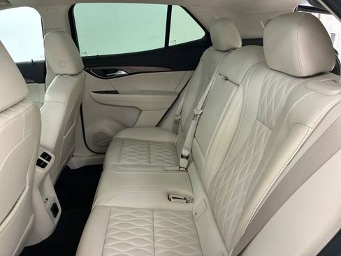 Used 2021 Buick Envision Avenir w/ Technology Package II AWD/4WD image 18