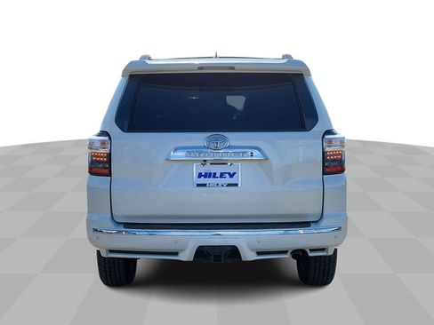 Used 2016 Toyota 4Runner Limited image 7