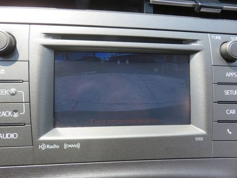 Used 2013 Toyota Prius Three FWD image 17