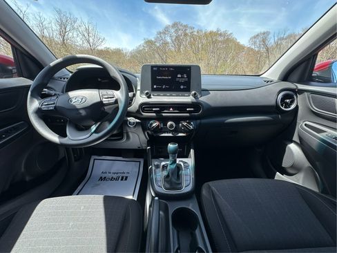 Used 2023 Hyundai Kona SEL AWD/4WD image 26