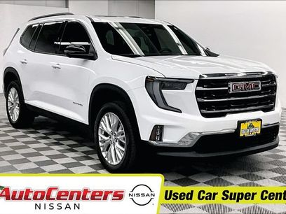 Used 2024 GMC Acadia Elevation w/ Trailering Package