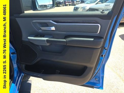 Used 2022 RAM 1500 Big Horn AWD/4WD image 47