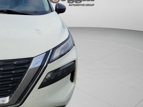 Used 2021 Nissan Rogue S AWD/4WD image 11