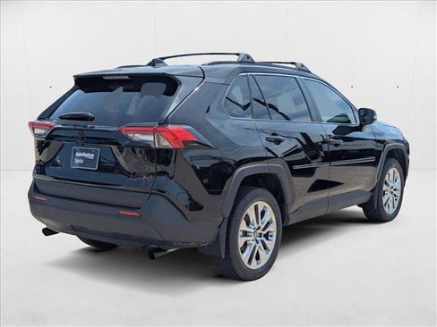 Certified 2025 Toyota RAV4 XLE Premium image 2
